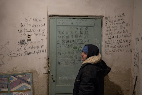 Ukrainian villagers count dead after weeks confined in school basement