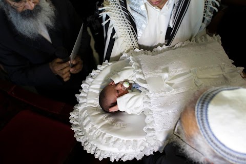 Circumcision rites in Israel