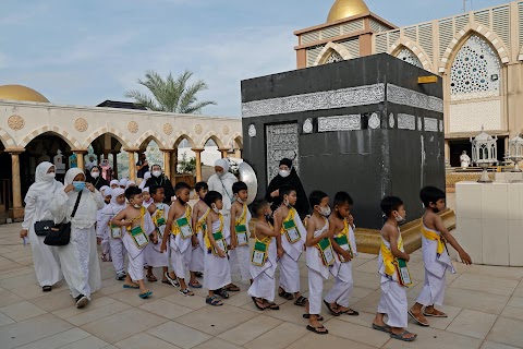Resumption of haj pilgrimage brings joy and sorrow for Indonesians