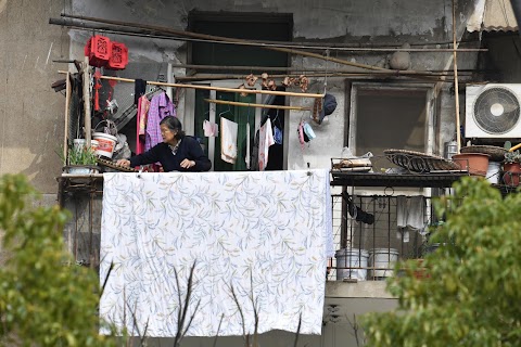 Life under lockdown: Wuhan's windows, balconies and rooftops