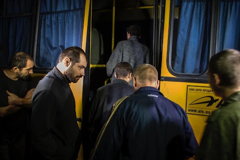 Prisoner exchange in Donetsk