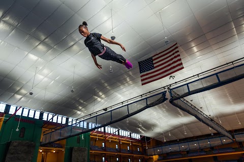 In Simone Biles’ path, a fearless young gymnast learns new 2020 routine